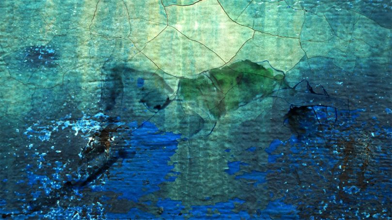 Eaux vives 130x80cm, Collection privée La peinture vient s’ajouter à la photographie et au dessin. Le corps se confond avec le mur qui se fond avec la peinture