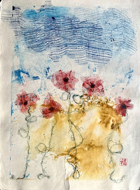 Ode à la nature.Empreintes de textile, encre de gravure sur papier artisanal. Couleurs et poésie. Fleurs sous un ciel bleu
