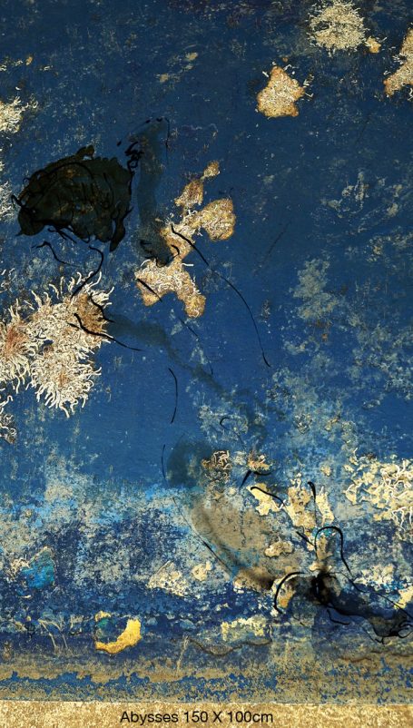 Abysses 85x150cm, Collection privée La peinture vient s’ajouter à la photographie et au dessin. Le corps se confond avec le mur qui se fond avec la peinture